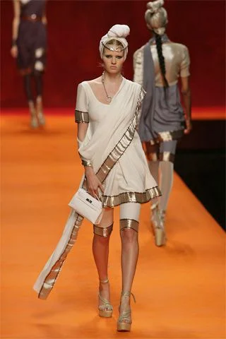 Look 45
